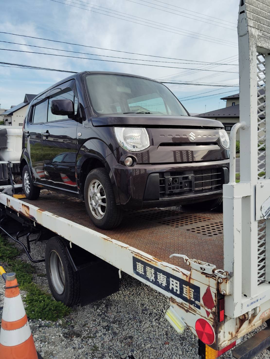 H25年式　スズキ　MRワゴン　4WD
